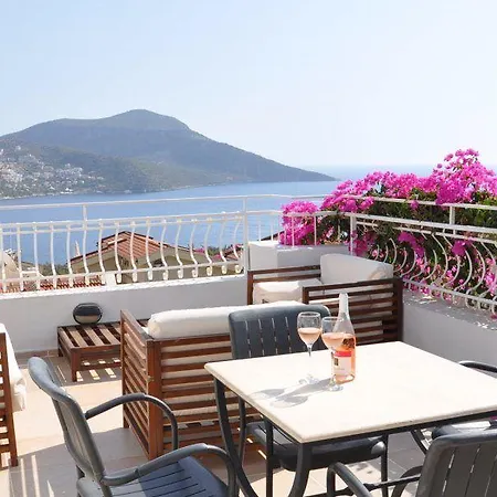 Korsan Apartment Kalkan